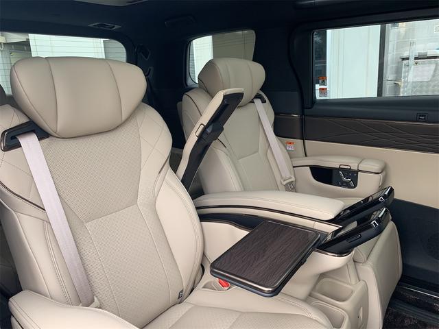 アルファードハイブリッド エグゼクティブラウンジ ワンオーナー シートエアコン デジタルミラー LEDヘッドライト オートマチックハイビーム クリアランスソナー ガラスルーフ スマートキー ナビ Bluetooth シートヒーター ETC オットマン(40枚目)