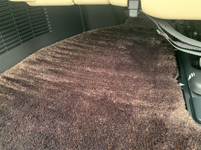 アルファードハイブリッド エグゼクティブラウンジ ワンオーナー シートエアコン デジタルミラー LEDヘッドライト オートマチックハイビーム クリアランスソナー ガラスルーフ スマートキー ナビ Bluetooth シートヒーター ETC オットマン(56枚目)