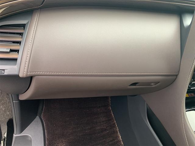 アルファードハイブリッド エグゼクティブラウンジ ワンオーナー シートエアコン デジタルミラー LEDヘッドライト オートマチックハイビーム クリアランスソナー ガラスルーフ スマートキー ナビ Bluetooth シートヒーター ETC オットマン(60枚目)