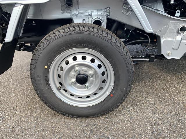 ハイゼットトラック ローダンプ　届出済み未使用車　三方開　ローダンプ　鳥居　ＬＥＤヘッドランプ　ＡＣ　ＰＳ　オートライト　スマートキー　エアバッグ　　キーレス　　パワーウィンド　電動格納式ドアミラー（35枚目）