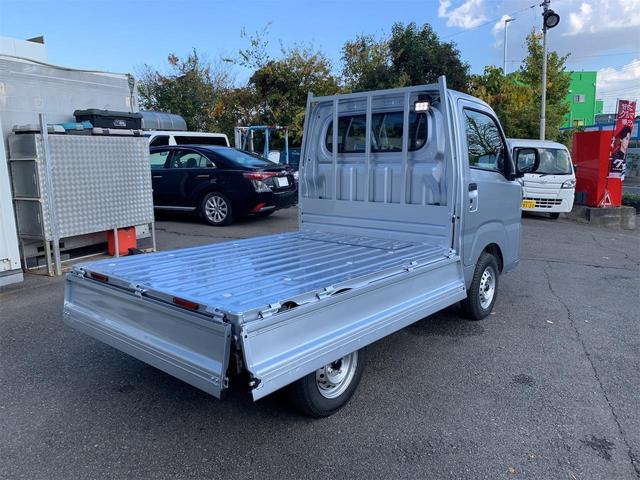 ハイゼットトラック ローダンプ 届出済み未使用車 三方開 ローダンプ 鳥居 LEDヘッドランプ AC PS オートライト スマートキー エアバッグ キーレス パワーウィンド 電動格納式ドアミラー(28枚目)