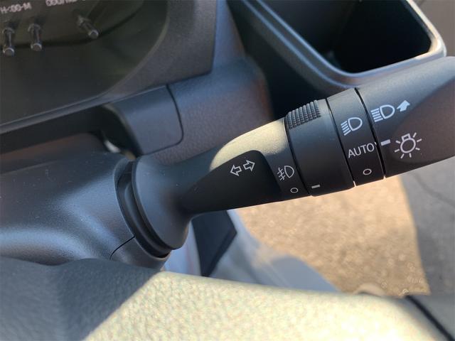 ハイゼットトラック 多目的ダンプ 届出済み未使用車 パワーウィンド スマートキープッシュスタート マニュアルエアコン パートタイム4WD 記録簿 ABS パワステ 運転席エアバッグ オートライト キーレスキー クリソナ 両席エアバッグ(17枚目)