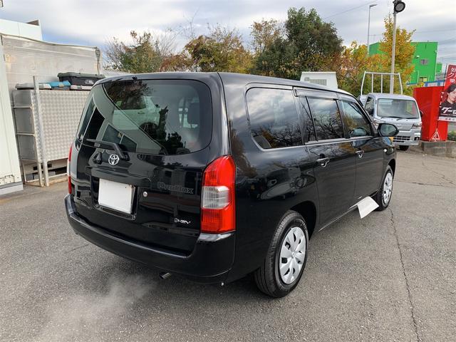 プロボックス ハイブリッドＦ　登録済未使用車　前席シートヒーター　衝突回避システム　　スマートキー　クリアランスソナー　ＵＳＢ接続　１００Ｖ電源　パワーウインドウ　ワイヤレスキー　ＡＣ　パワステ　運転席エアバッグ　ＡＢＳ　記録簿（10枚目）