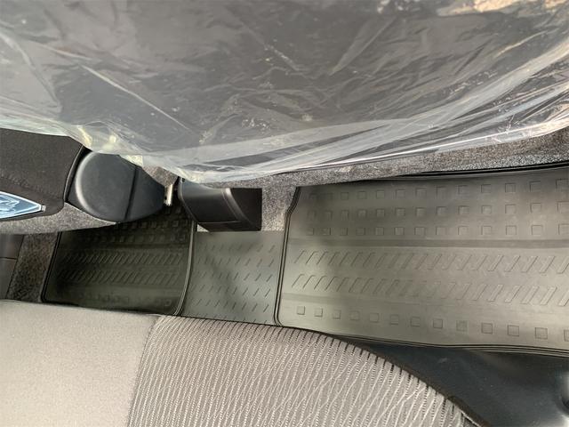 プロボックス ハイブリッドＦ　登録済未使用車　前席シートヒーター　衝突回避システム　　スマートキー　クリアランスソナー　ＵＳＢ接続　１００Ｖ電源　パワーウインドウ　ワイヤレスキー　ＡＣ　パワステ　運転席エアバッグ　ＡＢＳ　記録簿（36枚目）