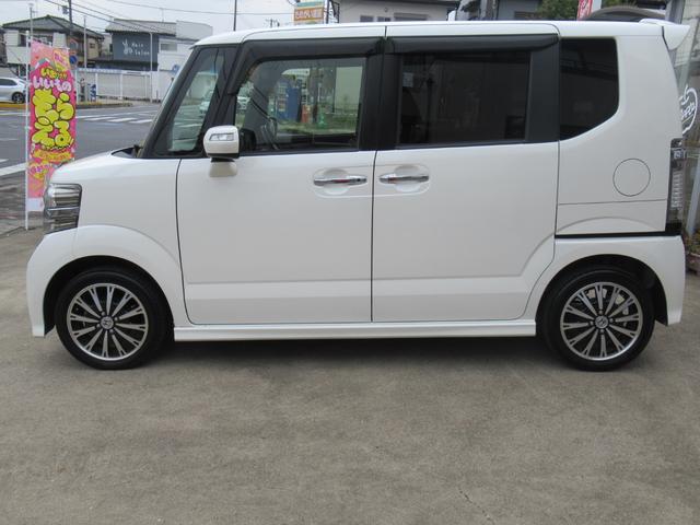 Ｎ－ＢＯＸカスタム Ｇ　ターボＳＳパッケージ　特別仕様車　ターボ　両側電動スライドドア　あんしんパッケージ　純正ナビ　バックカメラ　ＥＴＣ　　スマートキー　ＨＩＤヘッド　１０．１インチリアフリップダウンモニター（5枚目）