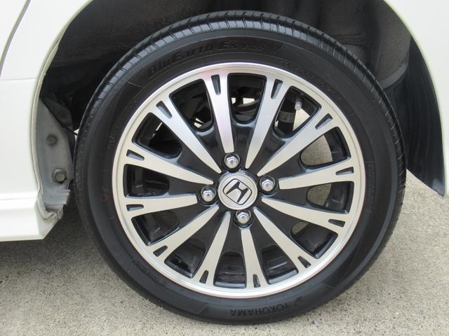 Ｎ－ＢＯＸカスタム Ｇ　ターボＳＳパッケージ　特別仕様車　ターボ　両側電動スライドドア　あんしんパッケージ　純正ナビ　バックカメラ　ＥＴＣ　　スマートキー　ＨＩＤヘッド　１０．１インチリアフリップダウンモニター（20枚目）