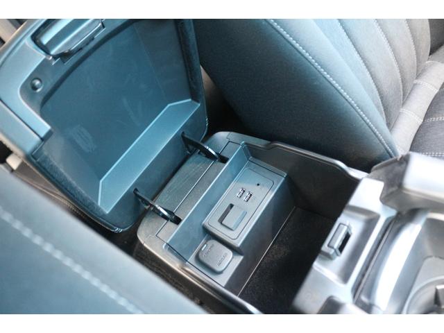アテンザワゴン ＸＤ　プロアクティブ　後期型／４ＷＤ／ＯＰ：ＢＯＳＥサウンドシステム／ＯＰ：全周囲カメラ・パーキングセンサー／ＣＤ・ＤＶＤ・地デジＴＶ／マツダコネクトナビ／レーダークルーズコントロール／プッシュスタート／ＥＴＣ／（50枚目）