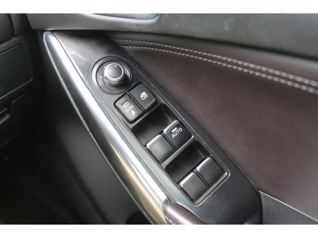 アテンザワゴン ＸＤ　Ｌパッケージ　４ＷＤ／ＢＯＳＥサウンド／フルセグ／禁煙車／クリアランスソナー／アダプティブクルーズ／シートヒーター／ＢＳＭ／バックカメラ／フルレザー／シートメモリー付きパワーシート／ＬＥＤライト／純正１９インチＡＷ（61枚目）