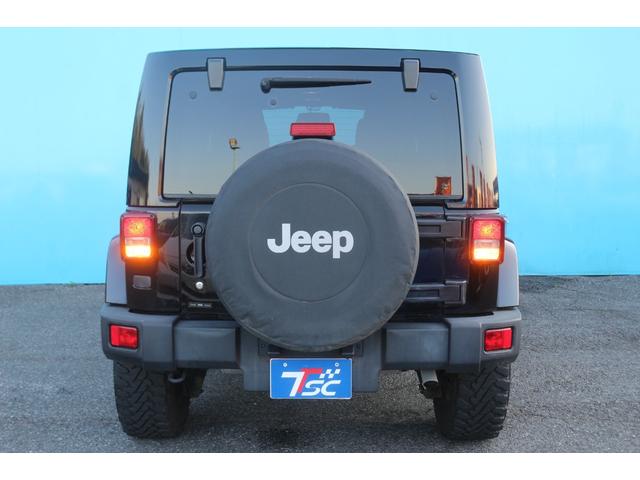 ジープ・ラングラーアンリミテッド サハラ　ワンオーナー／正規輸入車／リフトアップ／ＴＥＲＡＦＲＥＸフロントバンパー／ＸＴＲＥＭＥ－Ｊ１７インチアルミホイール／カロッツェリアナビ／フルセグＴＶ／クルーズコントロール／サイドステップ／ＥＴＣ／（31枚目）