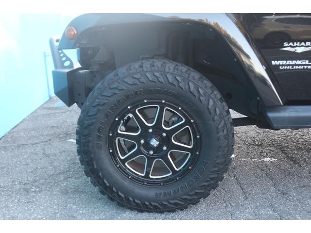 ジープ・ラングラーアンリミテッド サハラ　ワンオーナー／正規輸入車／リフトアップ／ＴＥＲＡＦＲＥＸフロントバンパー／ＸＴＲＥＭＥ－Ｊ１７インチアルミホイール／カロッツェリアナビ／フルセグＴＶ／クルーズコントロール／サイドステップ／ＥＴＣ／（38枚目）