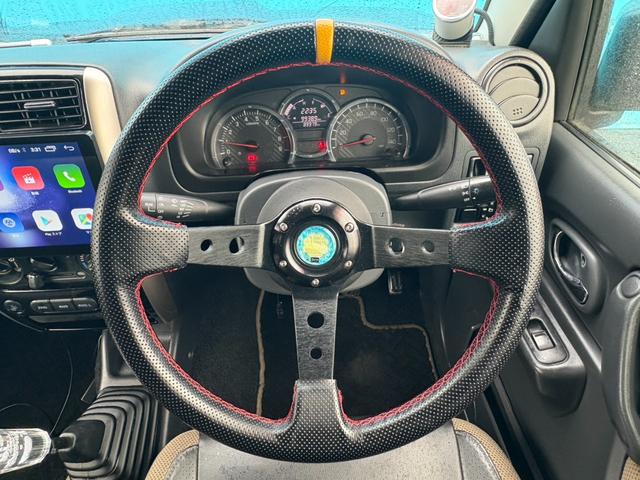 ジムニー ランドベンチャー 5速MT/リフトアップ/4WD/社外マフラー/社外エアクリ/9インチディスプレイオーディオ/シートヒーター/社外ステアリング/キーレス/電動格納ミラー/LEDヘッドライト/(39枚目)