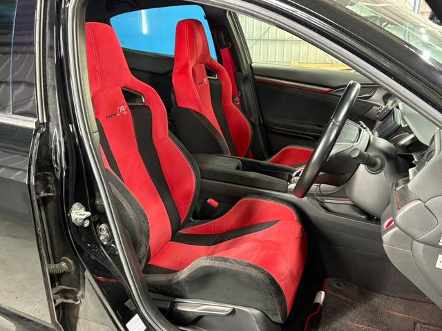HONDA CIVIC TYPE R
