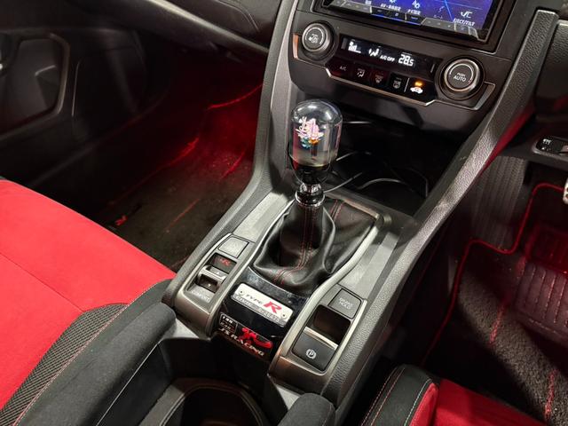HONDA CIVIC TYPE R