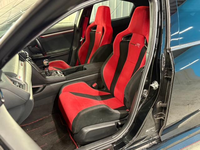 HONDA CIVIC TYPE R
