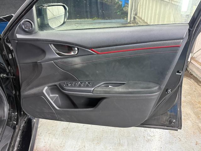 HONDA CIVIC TYPE R