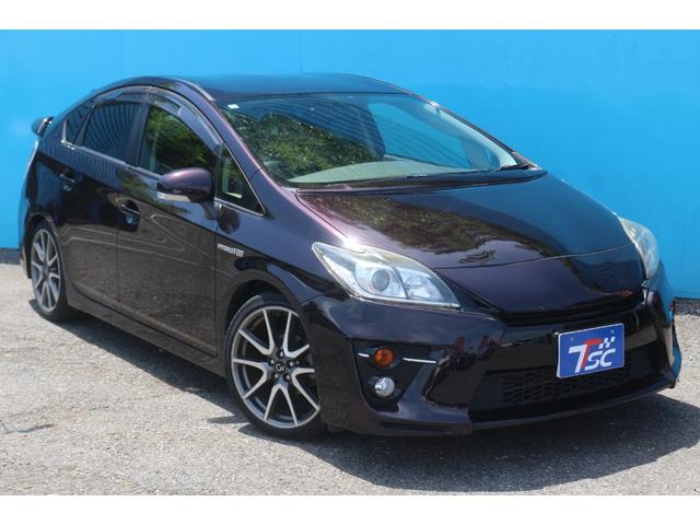 プリウス Sツーリングセレクション・G’s フジツボ4本出しマフラー/ルーフエンドスポイラー/リアスポイラー/Gs18インチアルミ/SDナビ/バックカメラ/ステアリングリモコン/フルセグ/Gsエアロ/ETC/スマートキー/HIDヘッドライト/(17枚目)