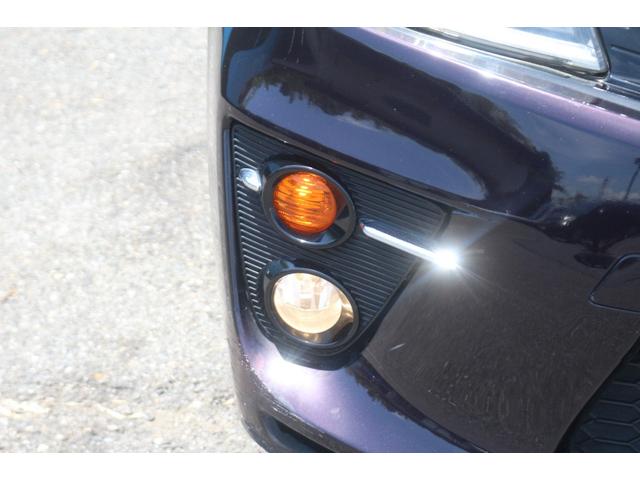 プリウス Sツーリングセレクション・G’s フジツボ4本出しマフラー/ルーフエンドスポイラー/リアスポイラー/Gs18インチアルミ/SDナビ/バックカメラ/ステアリングリモコン/フルセグ/Gsエアロ/ETC/スマートキー/HIDヘッドライト/(24枚目)