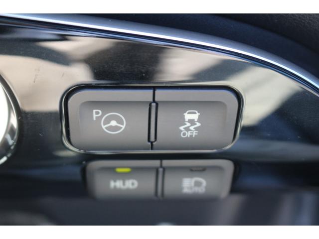 TOYOTA PRIUS A TOURING SELECTION