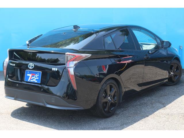 TOYOTA PRIUS A TOURING SELECTION