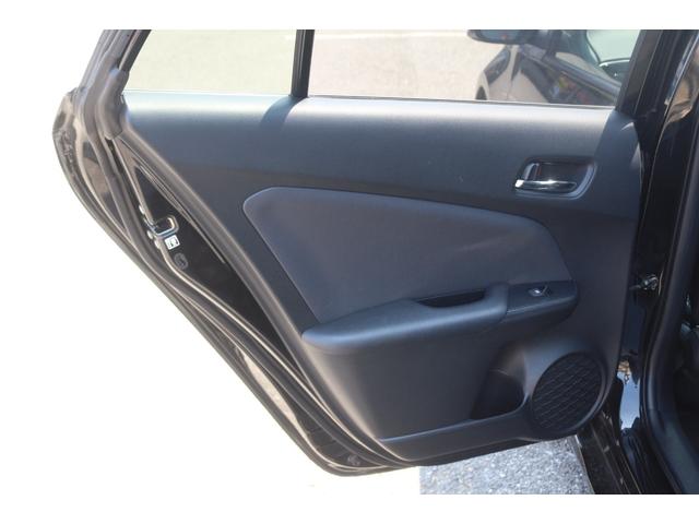 TOYOTA PRIUS A TOURING SELECTION