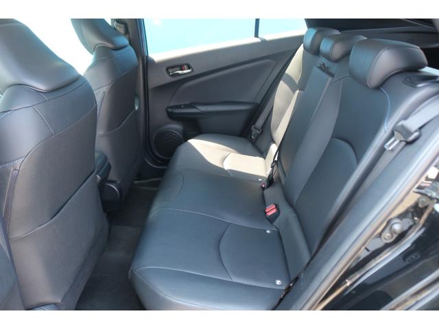 TOYOTA PRIUS A TOURING SELECTION