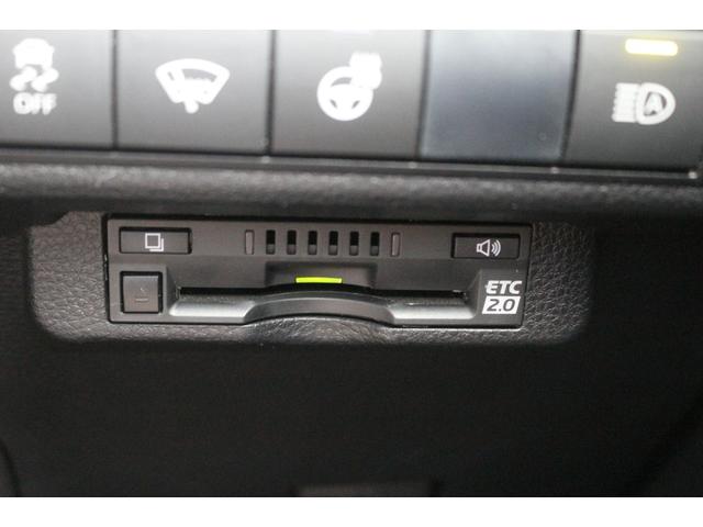 カローラスポーツ ハイブリッドG Z TRDフルエアロ/OP:ドライブモードセレクト/寒冷地PKG/ブラインドスポットモニター/リアクロストラフィックオートブレーキ/純正9型ナビ/バックカメラ/フルセグTV/RAYSホムラ18インチ/(13枚目)