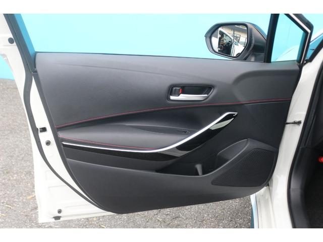 カローラスポーツ ハイブリッドG Z TRDフルエアロ/OP:ドライブモードセレクト/寒冷地PKG/ブラインドスポットモニター/リアクロストラフィックオートブレーキ/純正9型ナビ/バックカメラ/フルセグTV/RAYSホムラ18インチ/(41枚目)