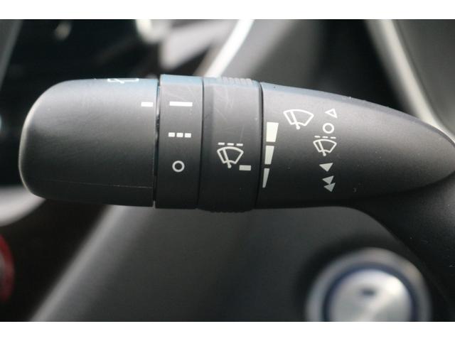 カローラスポーツ ハイブリッドG Z TRDフルエアロ/OP:ドライブモードセレクト/寒冷地PKG/ブラインドスポットモニター/リアクロストラフィックオートブレーキ/純正9型ナビ/バックカメラ/フルセグTV/RAYSホムラ18インチ/(48枚目)