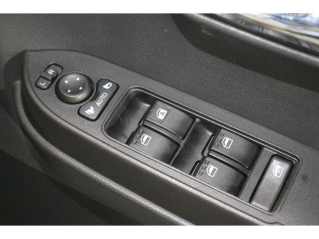 タント カスタムRS ツートンルーフ/スマートクルーズパック/8インチナビ/ドライブレコーダー/禁煙/バックカメラ/ETC/両側パワースライド/アダプティブクルーズ/シートヒーター/クリアランスソナー/ハーフレザー(61枚目)