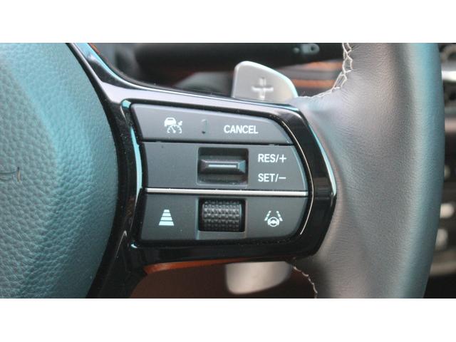 ZR-V e:HEV Z BOSEサウンド/禁煙車/9インチナビ/ワイヤレス充電/全方位カメラ/アダプティブクルーズ/クリアランスソナー/フルレザーシート/シートヒーター/パワーシート/純正18インチAW/ETC2.0(11枚目)