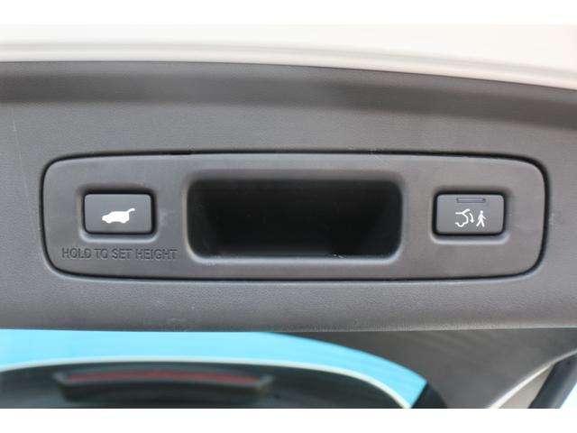 ZR-V e:HEV Z BOSEサウンド/禁煙車/9インチナビ/ワイヤレス充電/全方位カメラ/アダプティブクルーズ/クリアランスソナー/フルレザーシート/シートヒーター/パワーシート/純正18インチAW/ETC2.0(15枚目)