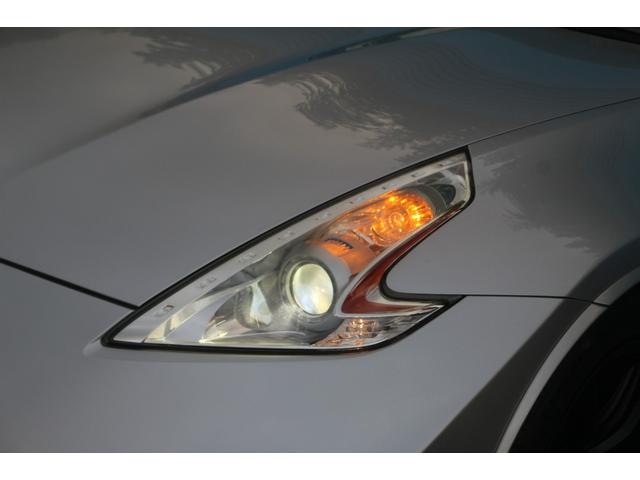 フェアレディZ バージョンニスモ WedSスポーツ19インチアルミ/ニスモ純正マフラー/ローダウン/ハーフレザーシート/ニスモエアロ/メモリーナビ/バックカメラ/Bluetooth接続/オートライト(20枚目)