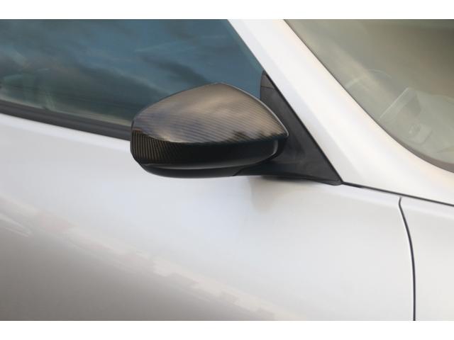 フェアレディZ バージョンニスモ WedSスポーツ19インチアルミ/ニスモ純正マフラー/ローダウン/ハーフレザーシート/ニスモエアロ/メモリーナビ/バックカメラ/Bluetooth接続/オートライト(25枚目)