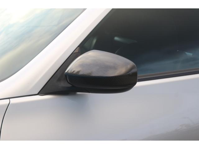 フェアレディZ バージョンニスモ WedSスポーツ19インチアルミ/ニスモ純正マフラー/ローダウン/ハーフレザーシート/ニスモエアロ/メモリーナビ/バックカメラ/Bluetooth接続/オートライト(30枚目)