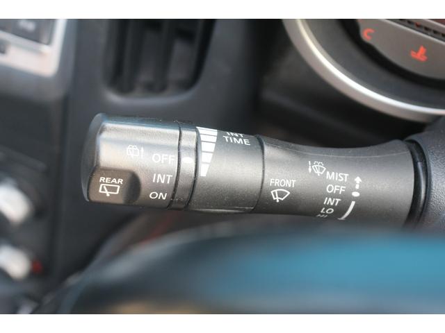 フェアレディZ バージョンニスモ WedSスポーツ19インチアルミ/ニスモ純正マフラー/ローダウン/ハーフレザーシート/ニスモエアロ/メモリーナビ/バックカメラ/Bluetooth接続/オートライト(44枚目)