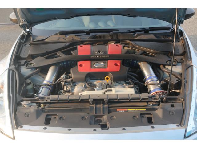 フェアレディZ バージョンニスモ WedSスポーツ19インチアルミ/ニスモ純正マフラー/ローダウン/ハーフレザーシート/ニスモエアロ/メモリーナビ/バックカメラ/Bluetooth接続/オートライト(58枚目)