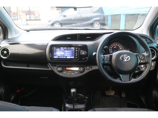 TOYOTA VITZ HYBRID GR SPORT