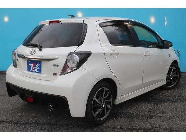 TOYOTA VITZ HYBRID GR SPORT