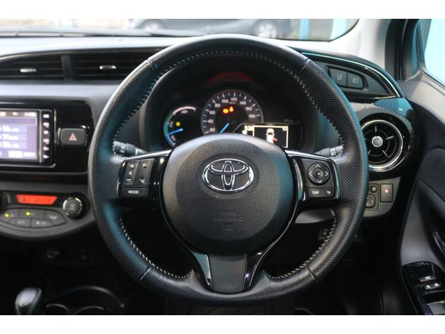 TOYOTA VITZ HYBRID GR SPORT