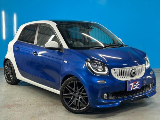 スマートフォーフォー BRABUS スポーツ 正規ディーラー輸入車/ムーンルーフ/JBLツイーター/パナソニック9インチフローティングナビ/バックカメラ/クルーズコントロール/ブラックレザーシート/シートヒーター/ドライブレコーダー/ETC/(18枚目)