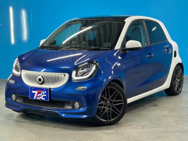 スマートフォーフォー BRABUS スポーツ 正規ディーラー輸入車/ムーンルーフ/JBLツイーター/パナソニック9インチフローティングナビ/バックカメラ/クルーズコントロール/ブラックレザーシート/シートヒーター/ドライブレコーダー/ETC/(25枚目)