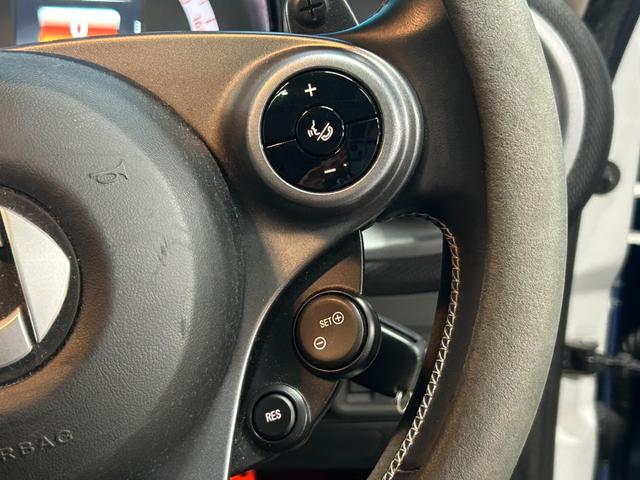 スマートフォーフォー BRABUS スポーツ 正規ディーラー輸入車/ムーンルーフ/JBLツイーター/パナソニック9インチフローティングナビ/バックカメラ/クルーズコントロール/ブラックレザーシート/シートヒーター/ドライブレコーダー/ETC/(47枚目)