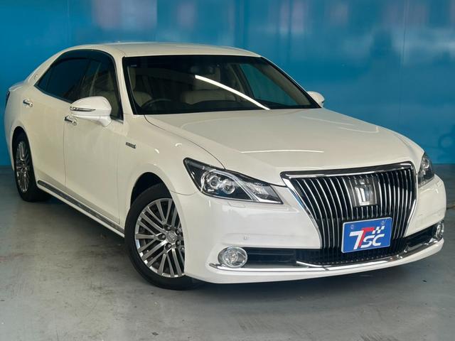 クラウンマジェスタ Fバージョン BSM/衝突軽減システム/クリアランスソナー/アダプティブクルーズコントロール/HDDナビ/バックカメラ/フルセグ視聴/禁煙/革シート/LEDヘッドライト/オートマチックハイビーム(16枚目)