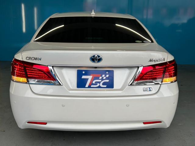クラウンマジェスタ Fバージョン BSM/衝突軽減システム/クリアランスソナー/アダプティブクルーズコントロール/HDDナビ/バックカメラ/フルセグ視聴/禁煙/革シート/LEDヘッドライト/オートマチックハイビーム(21枚目)