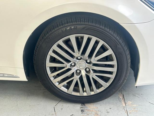 クラウンマジェスタ Fバージョン BSM/衝突軽減システム/クリアランスソナー/アダプティブクルーズコントロール/HDDナビ/バックカメラ/フルセグ視聴/禁煙/革シート/LEDヘッドライト/オートマチックハイビーム(25枚目)