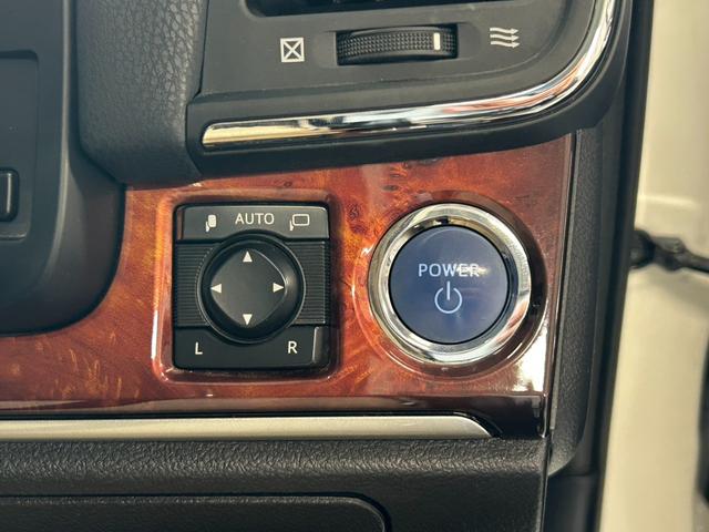 クラウンマジェスタ Fバージョン BSM/衝突軽減システム/クリアランスソナー/アダプティブクルーズコントロール/HDDナビ/バックカメラ/フルセグ視聴/禁煙/革シート/LEDヘッドライト/オートマチックハイビーム(49枚目)