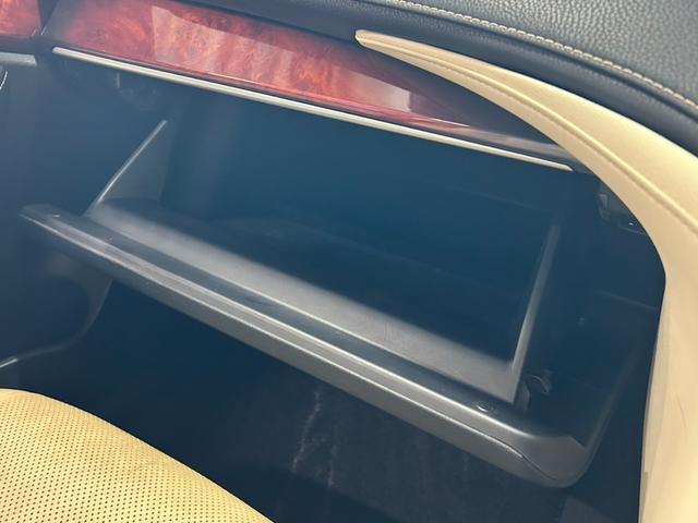 クラウンマジェスタ Fバージョン BSM/衝突軽減システム/クリアランスソナー/アダプティブクルーズコントロール/HDDナビ/バックカメラ/フルセグ視聴/禁煙/革シート/LEDヘッドライト/オートマチックハイビーム(65枚目)