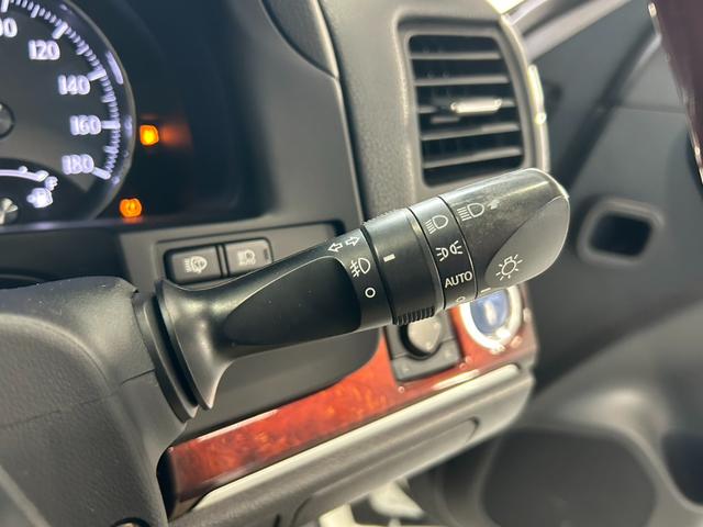 クラウンマジェスタ Fバージョン BSM/衝突軽減システム/クリアランスソナー/アダプティブクルーズコントロール/HDDナビ/バックカメラ/フルセグ視聴/禁煙/革シート/LEDヘッドライト/オートマチックハイビーム(66枚目)