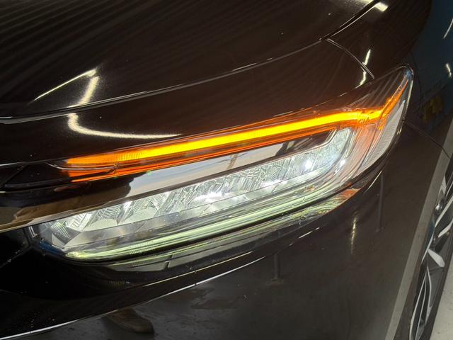 インサイト EX・ブラックスタイル 純正ギャザーズ8インチナビ/フルセグTV/バックカメラ/ホンダセンシング/ハーフレザーシート/パワーシート/シートヒーター/LEDヘッドライト/ブラインドスポットモニター/プッシュスタート/ETC/(24枚目)