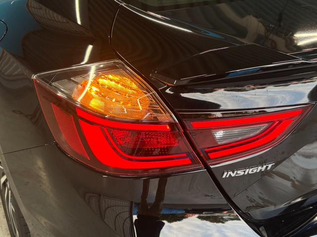 インサイト EX・ブラックスタイル 純正ギャザーズ8インチナビ/フルセグTV/バックカメラ/ホンダセンシング/ハーフレザーシート/パワーシート/シートヒーター/LEDヘッドライト/ブラインドスポットモニター/プッシュスタート/ETC/(30枚目)